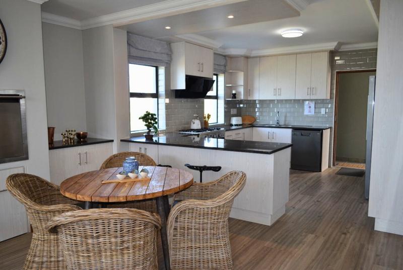 2 Bedroom Property for Sale in Da Nova Western Cape